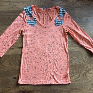 BKE Buckle Orange/Coral Burnout/Thin 3/4 Sleeve Top - Size Small